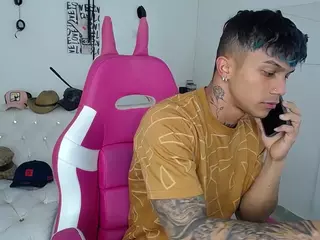LeonardPrice1's Live Sex Cam Show