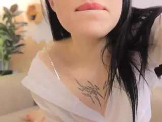 Maya-M's Live Sex Cam Show