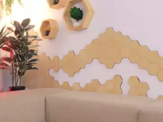 Maya-M's Live Sex Cam Show