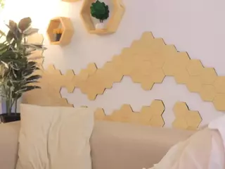 Maya-M's Live Sex Cam Show