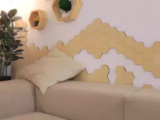 Maya-M's Live Sex Cam Show