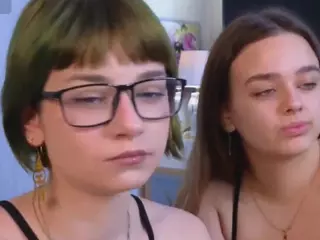 AnnisHaler's Live Sex Cam Show