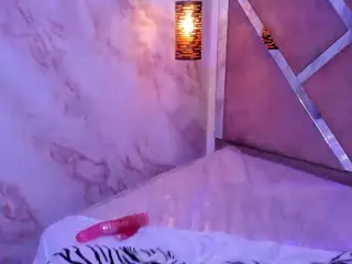 GrettaBelli's Live Sex Cam Show