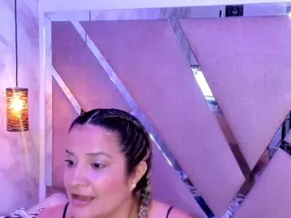 GrettaBelli's Live Sex Cam Show