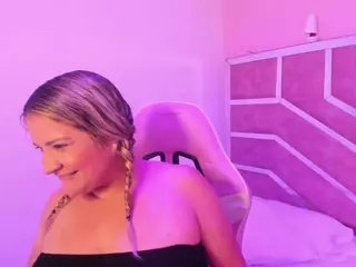GrettaBelli's Live Sex Cam Show