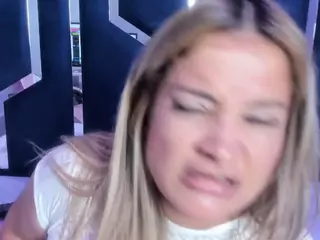 GrettaBelli's Live Sex Cam Show