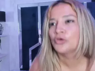 GrettaBelli's Live Sex Cam Show