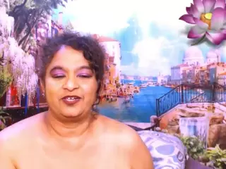 indianstar754u2's Live Sex Cam Show
