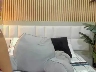 isabelacollins's Live Sex Cam Show
