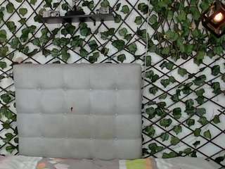 rouss-0 Live Webcam on CamSoda