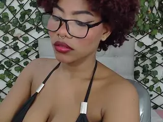 rouss-0's Live Sex Cam Show