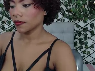 rouss-0's Live Sex Cam Show