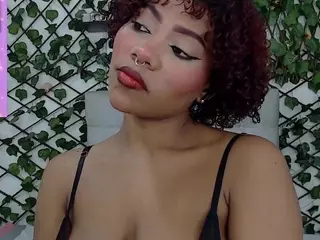 rouss-0's Live Sex Cam Show
