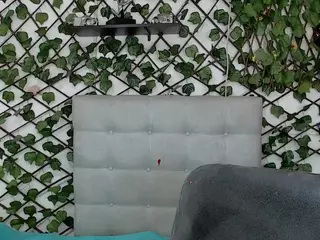 rouss-0's Live Sex Cam Show