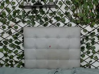 rouss-0's Live Sex Cam Show