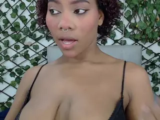 rouss-0's Live Sex Cam Show