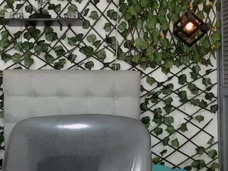 rouss-0's Live Sex Cam Show