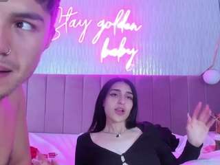  screttvelveet chat room
