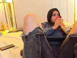 secretvelvetfx Live Webcam on CamSoda