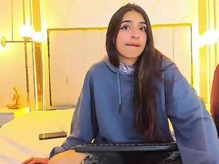 secretvelvetfx Live Webcam on CamSoda