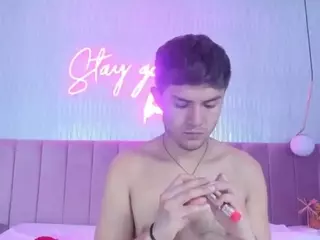 secretvelvetfx's Live Sex Cam Show
