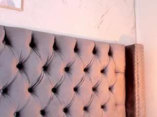 anya-belth Sex Cam Show