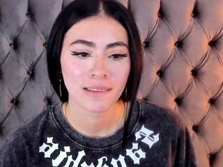 anya-belth