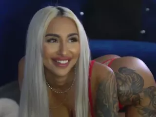 GoldenAmberX's Live Sex Cam Show