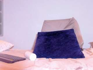  karlaliones99 chat room