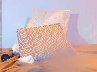 karlaliones99 webcam