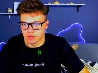 lucas-long