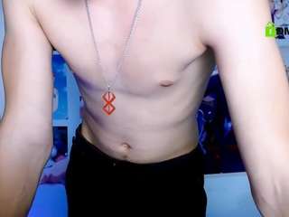 lucas-long webcam