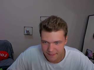 lucas-long webcam model