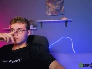 lucas-long webcam model