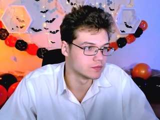 lucas-long