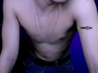  lucas-long chat room