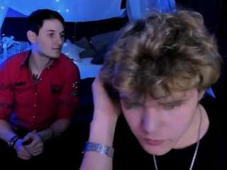 lucas-long's CamSoda show and profile