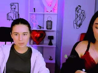 niki-miki's Live Sex Cam Show