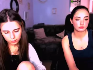 niki-miki's Live Sex Cam Show