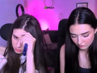 niki-miki's Live Sex Cam Show