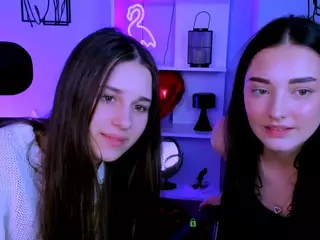 niki-miki's Live Sex Cam Show