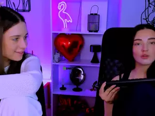 niki-miki's Live Sex Cam Show