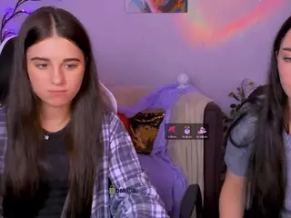 niki-miki's Live Sex Cam Show