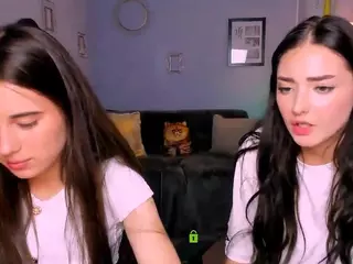 niki-miki's Live Sex Cam Show