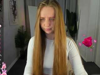 rina-panic Live Webcam on CamSoda