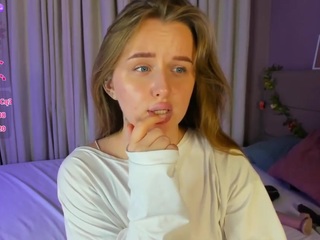 rina-panic live webcam show