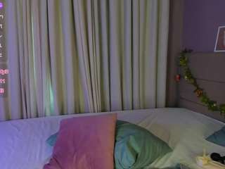 Rina live webcam show