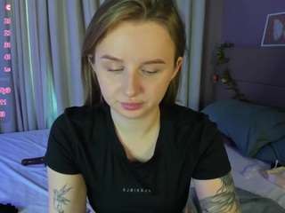 Rina live webcam show