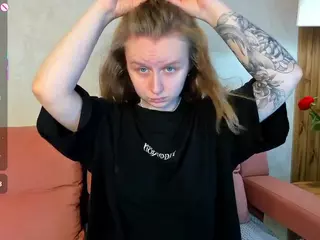Rina's Live Sex Cam Show