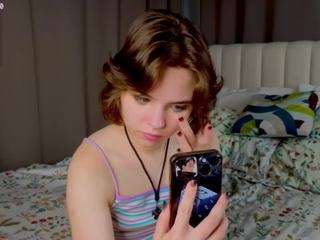  rowenahathaway chat room